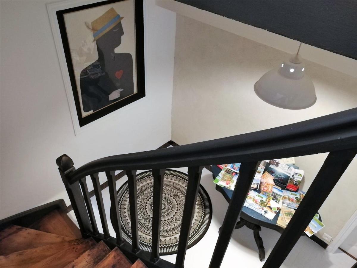Le Gite Du Fou Logement 8 Pers 13Mn Puy Du Fou Saint-Amand-sur-Sevre Luaran gambar